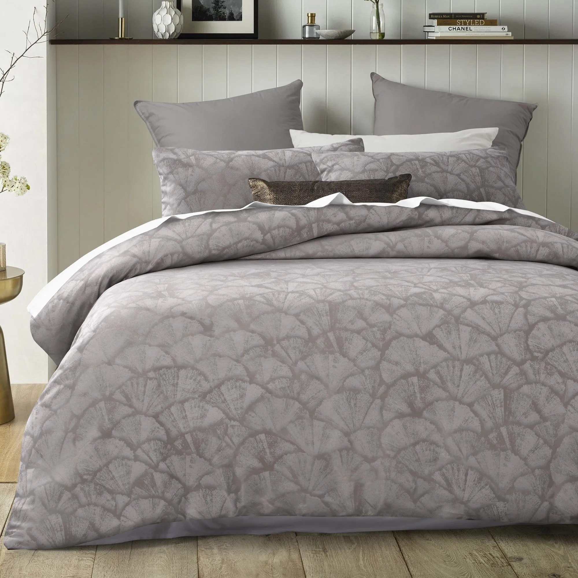 Accessorize Shells Jacquard Quilt Cover Sets