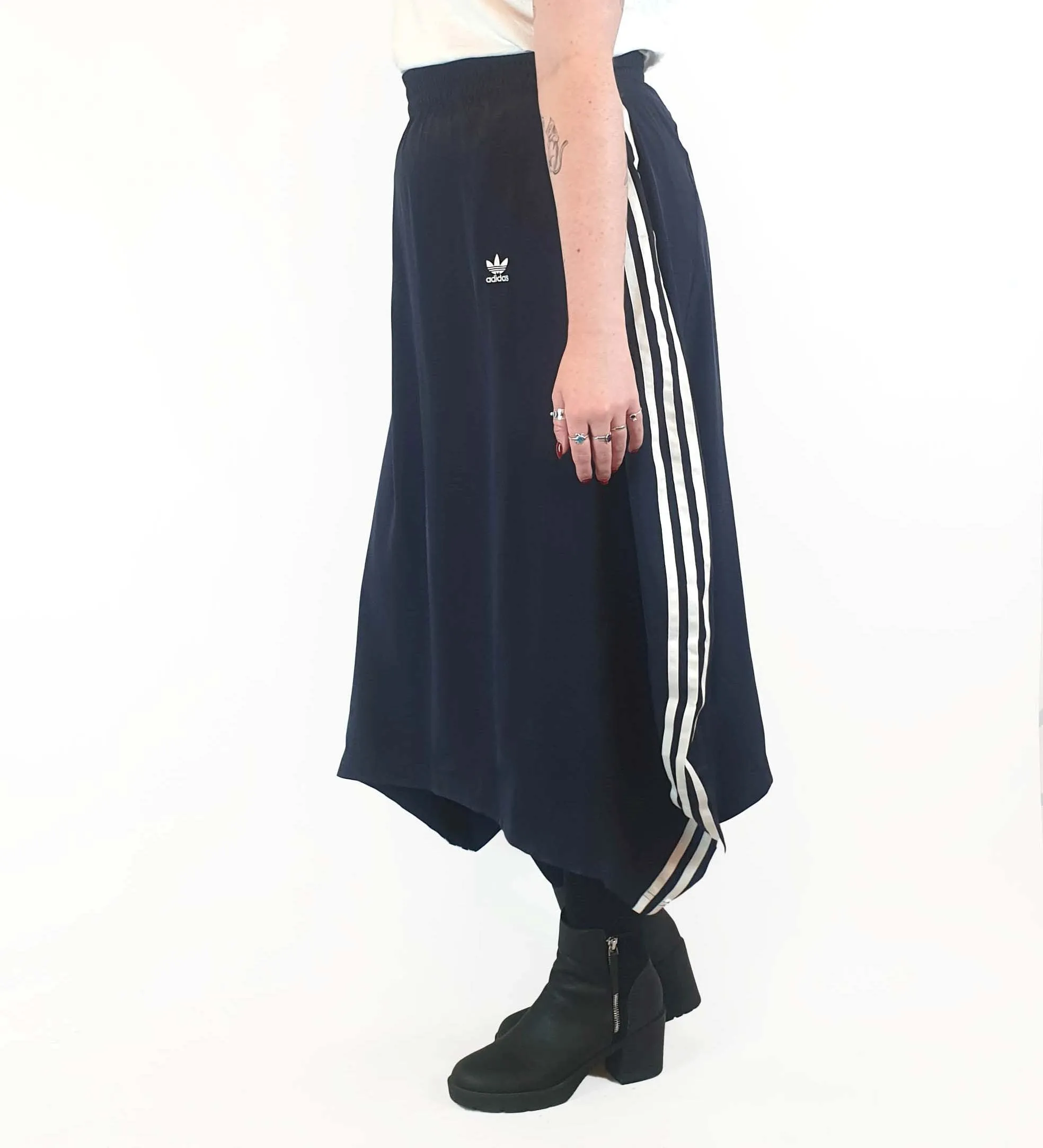 Adidas navy skirt size M