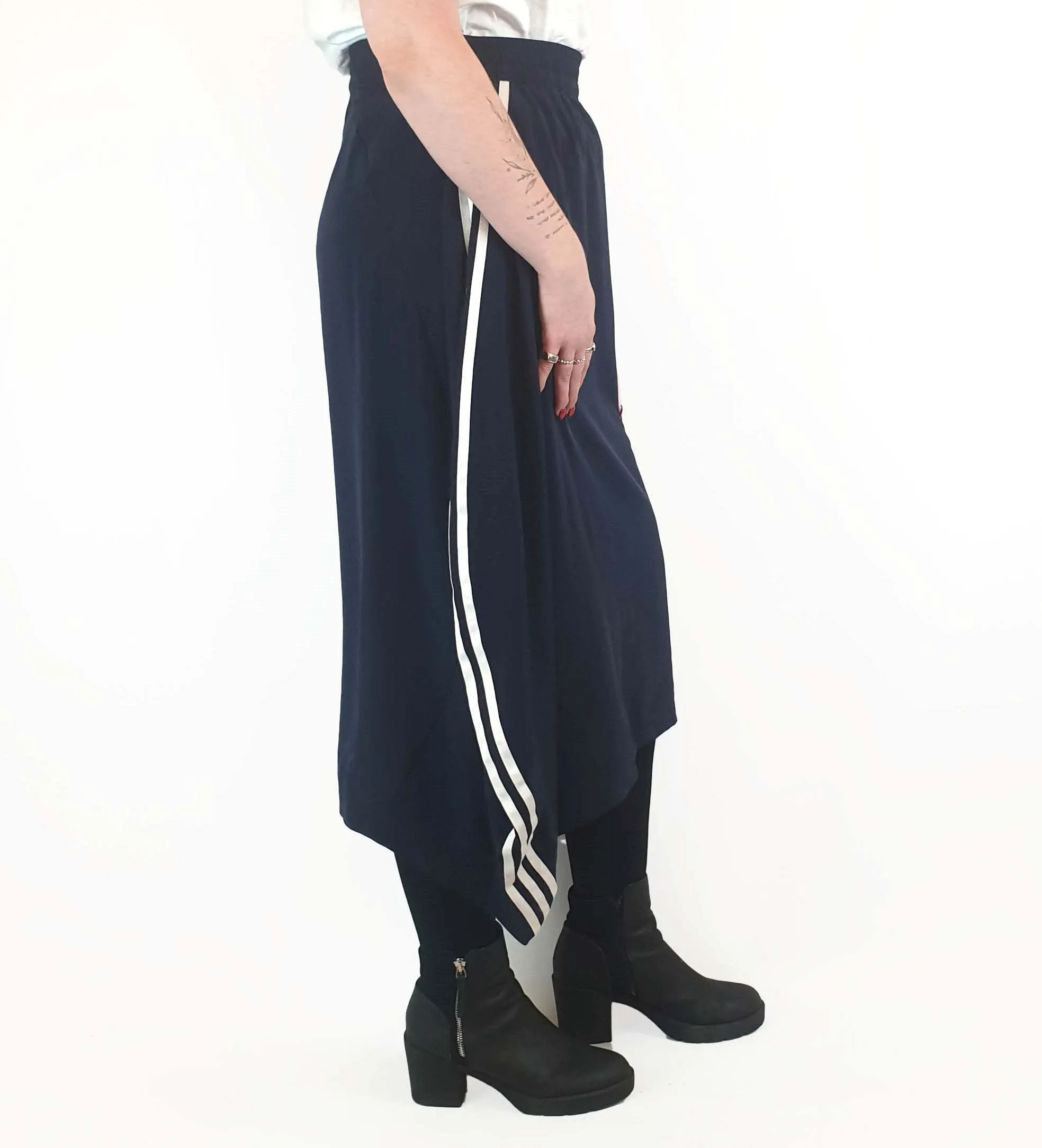 Adidas navy skirt size M