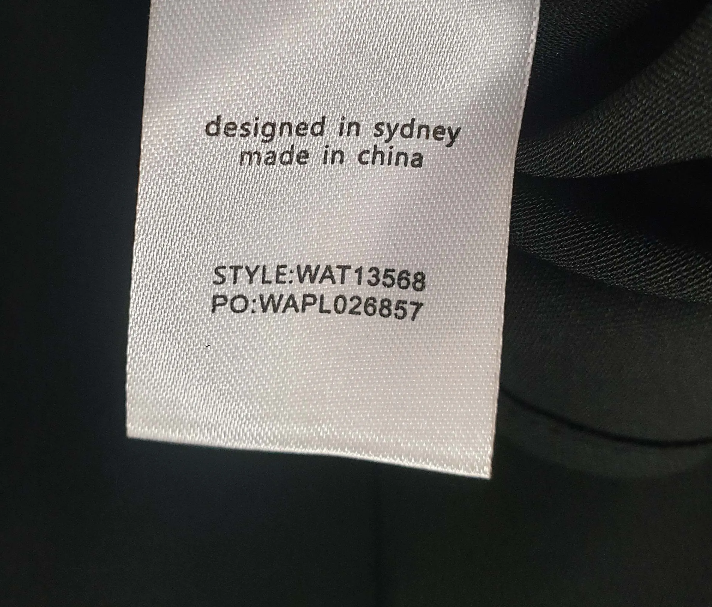 Atmos & Here black elora blouse size 26