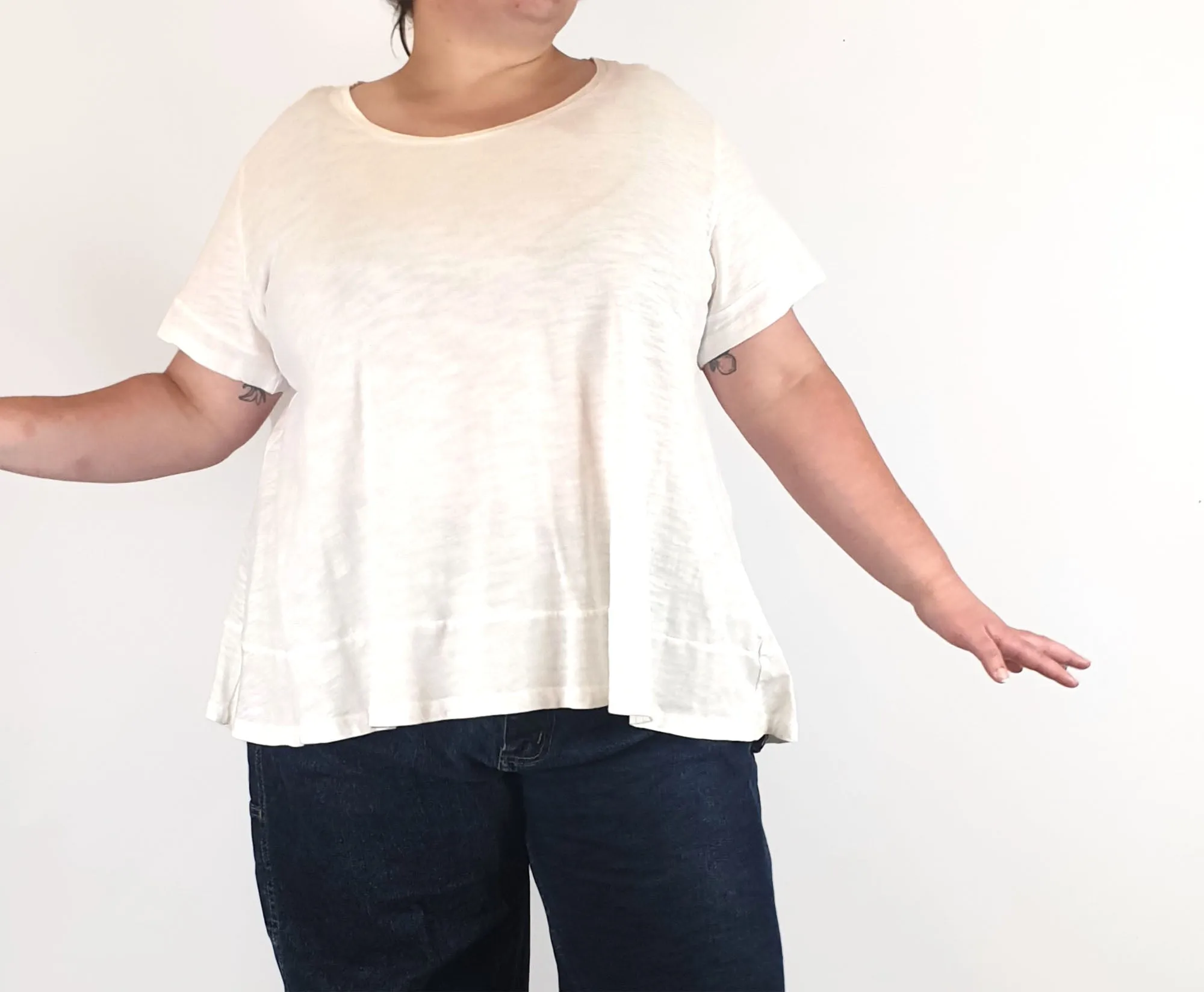 Bird Keepers white tee size 22