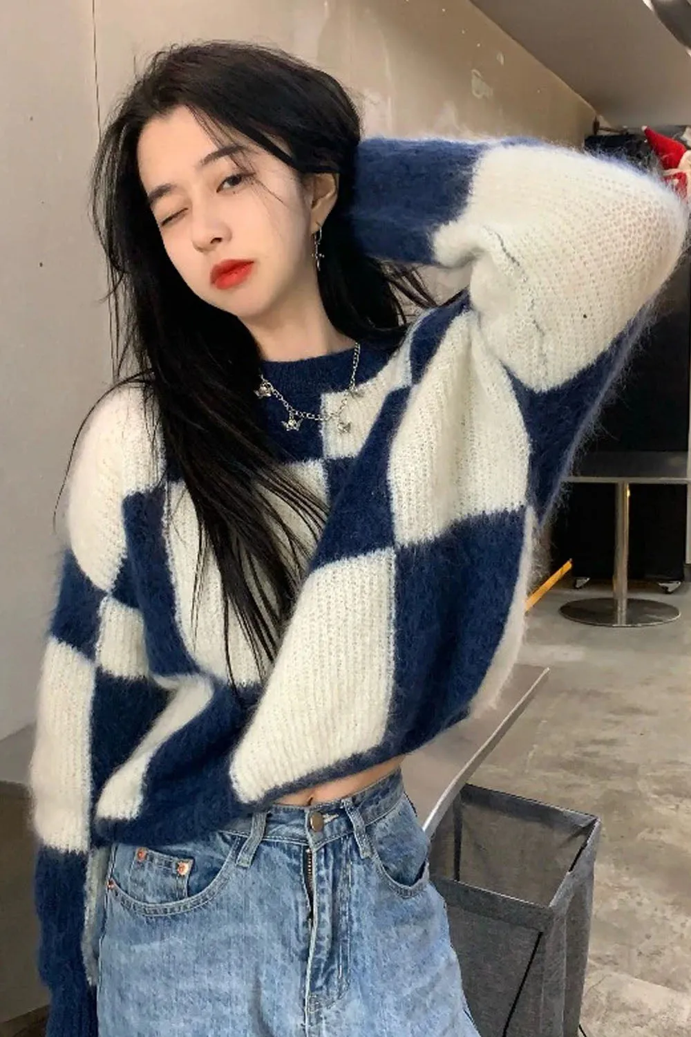 Blue Plaid O-Neck Knitted Sweater