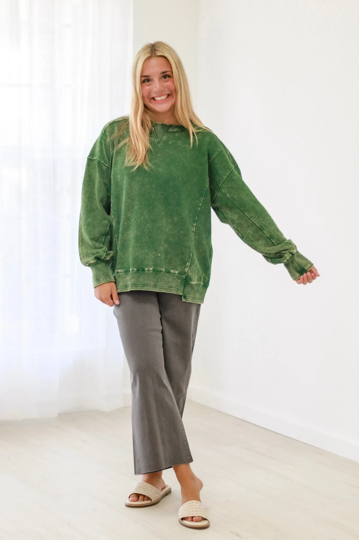 Close to Me Pullover in Dark Green