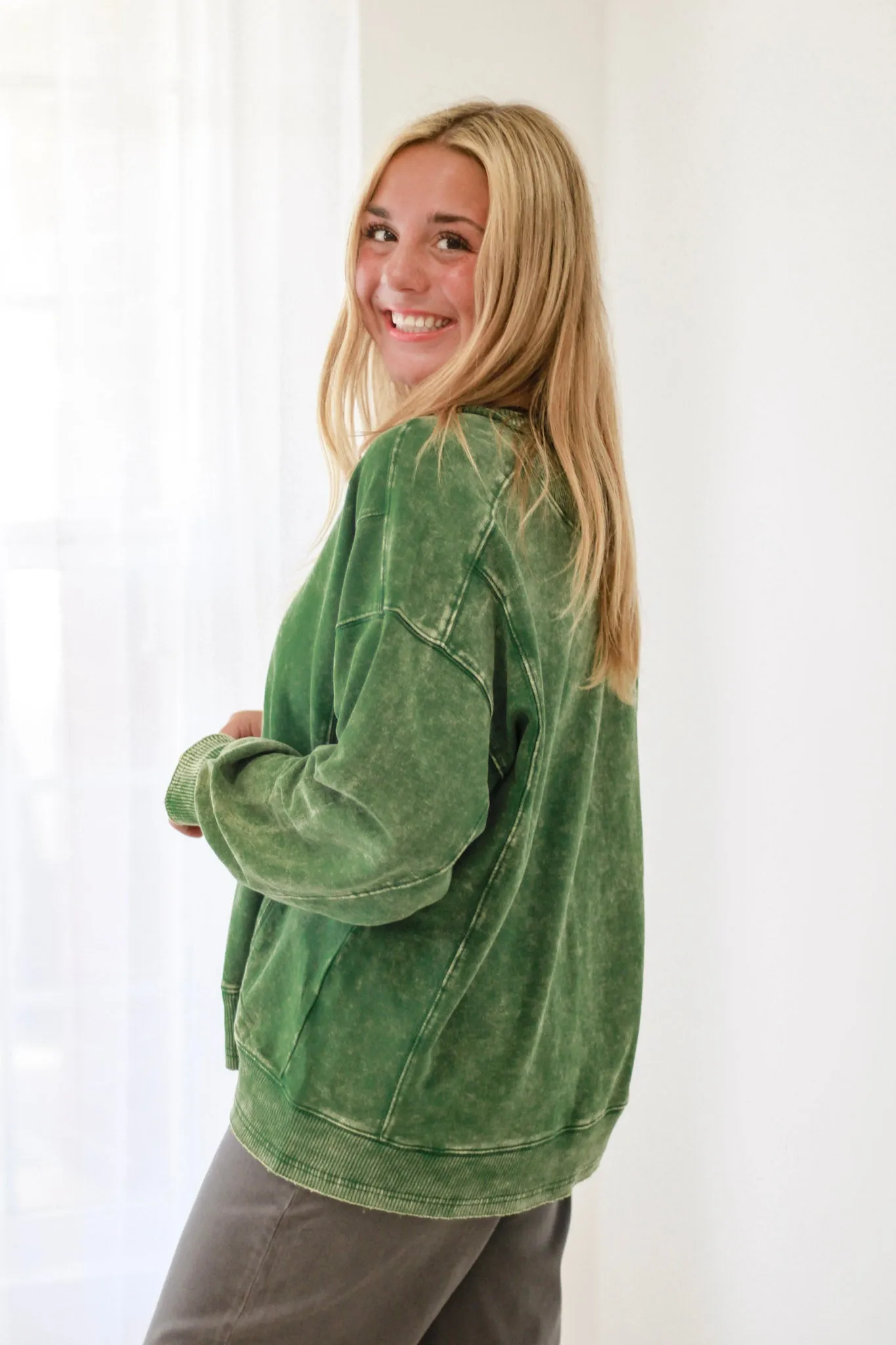 Close to Me Pullover in Dark Green