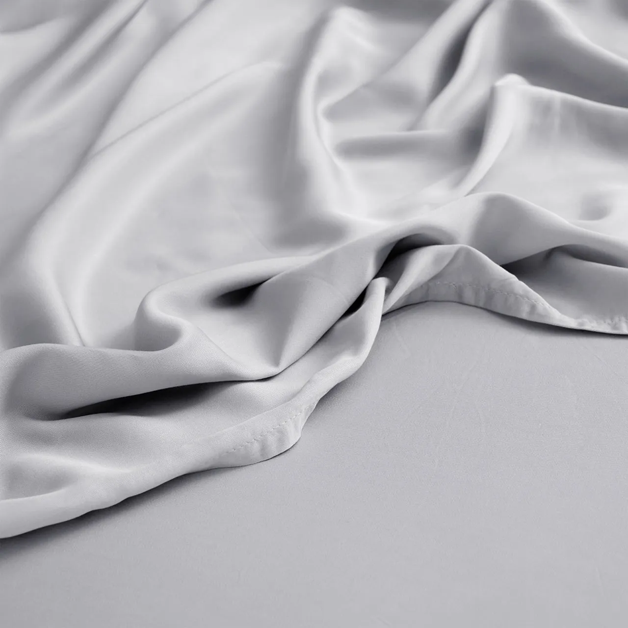 Cool Bamboo Bed Sheet Set Hotel Collection by Robinsons