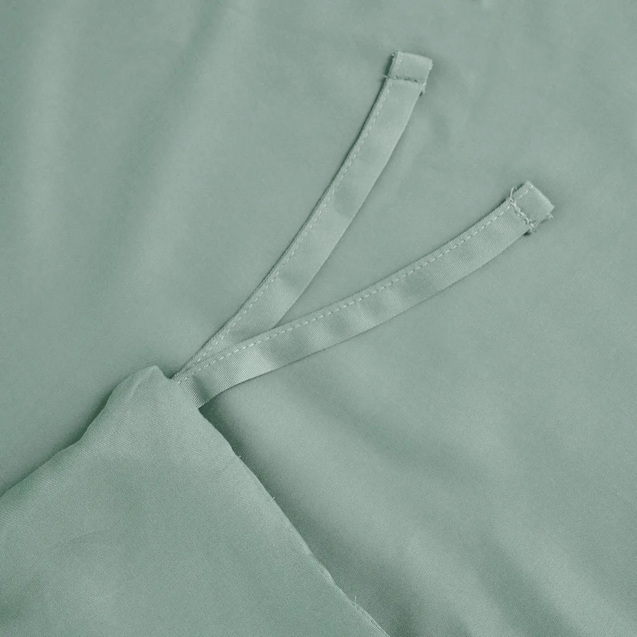 Cool Bamboo Bed Sheet Set Hotel Collection by Robinsons