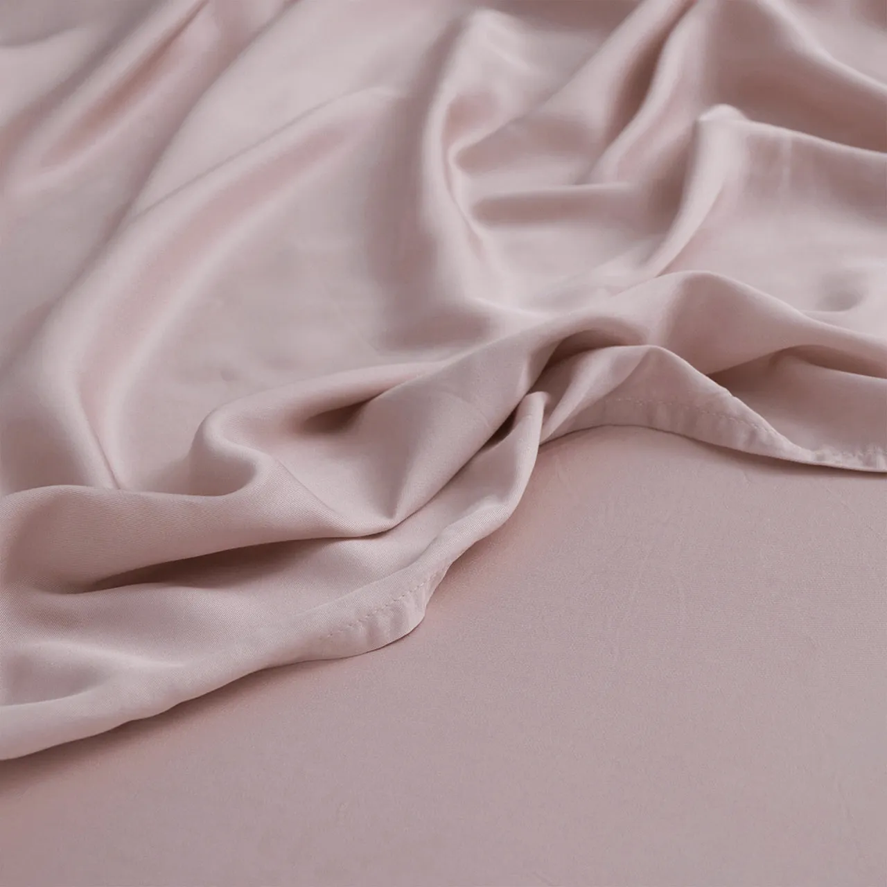 Cool Bamboo Bed Sheet Set Hotel Collection by Robinsons