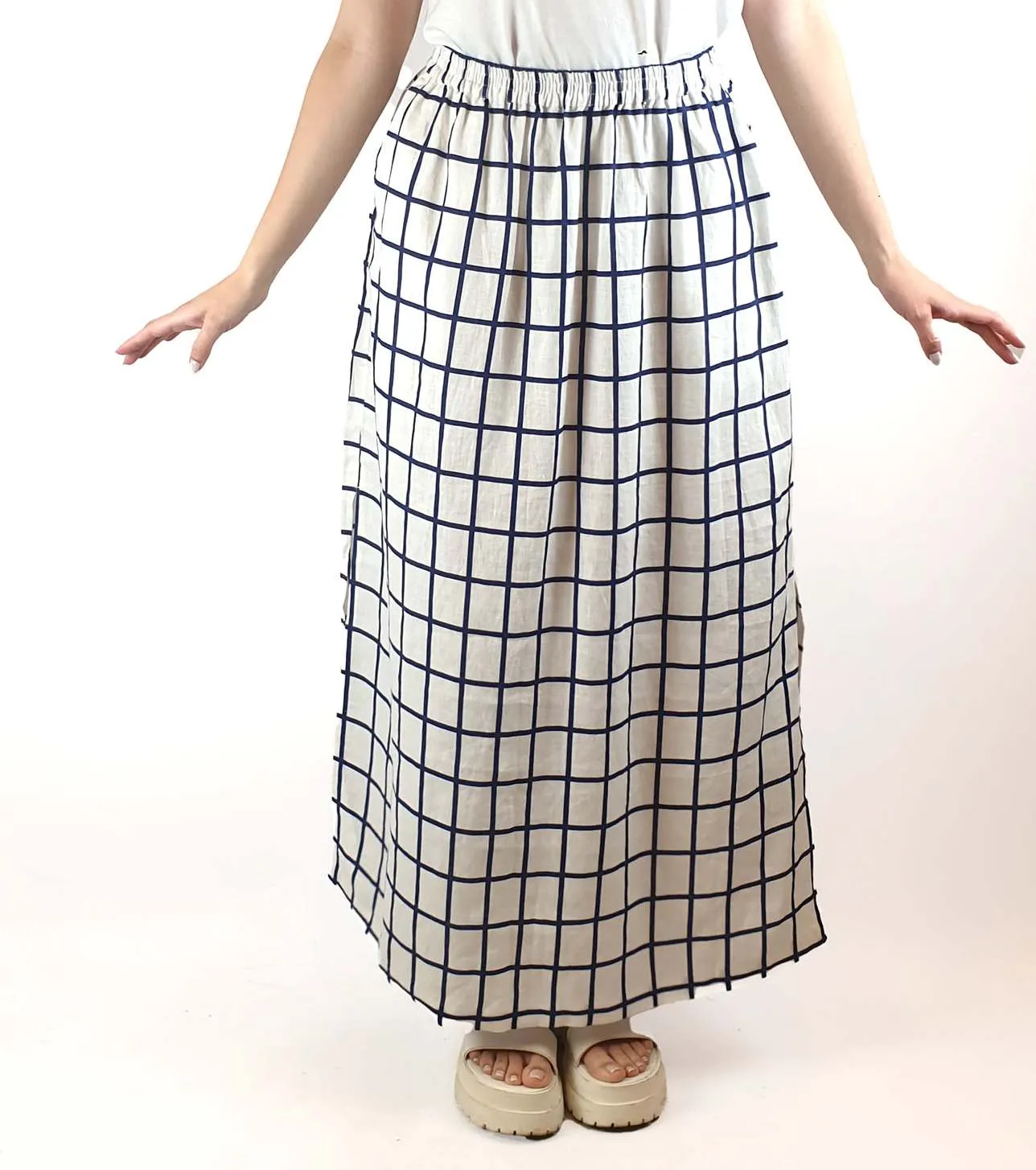 Elk blue and white check French linen skirt size 10