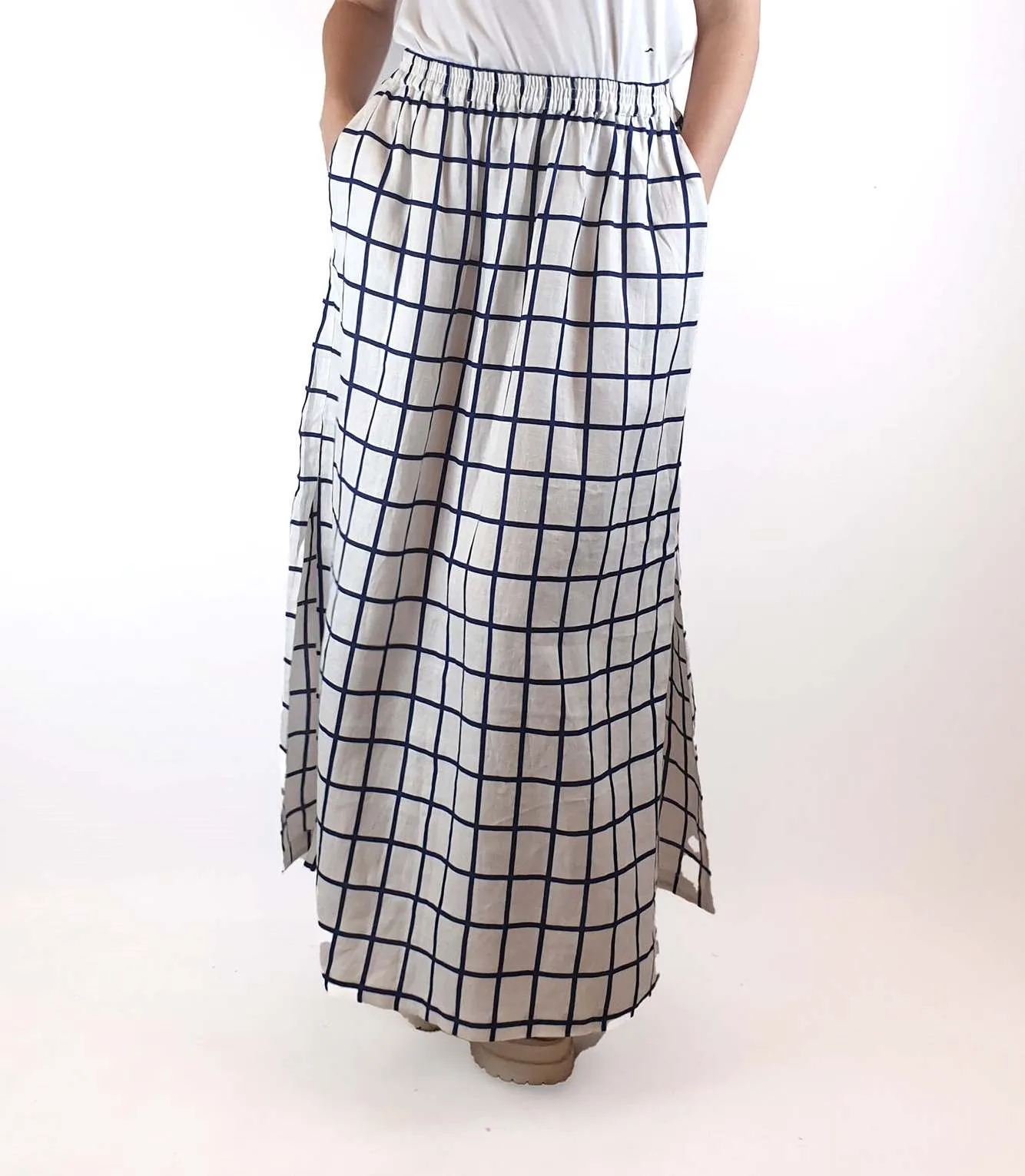 Elk blue and white check French linen skirt size 10