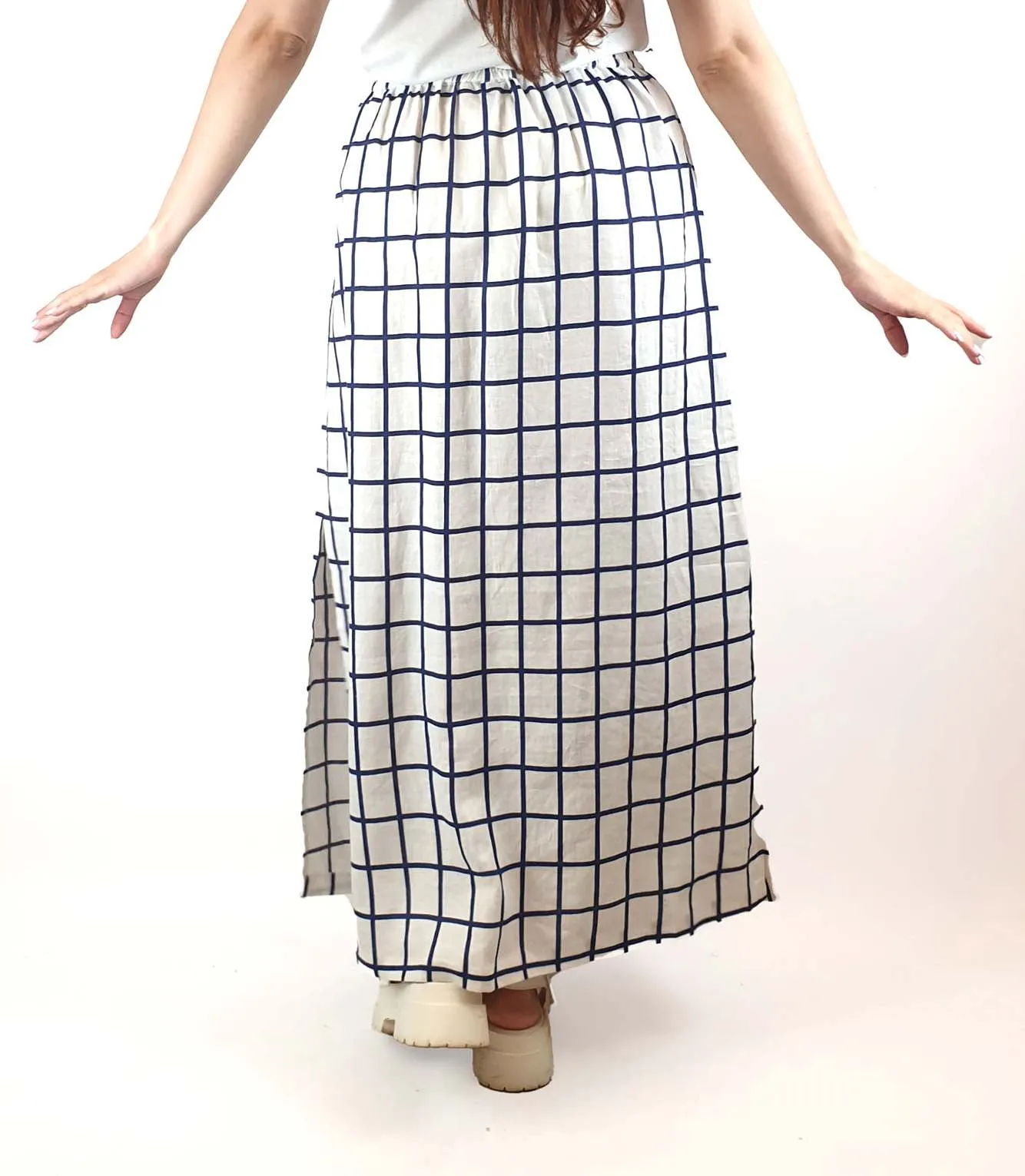 Elk blue and white check French linen skirt size 10