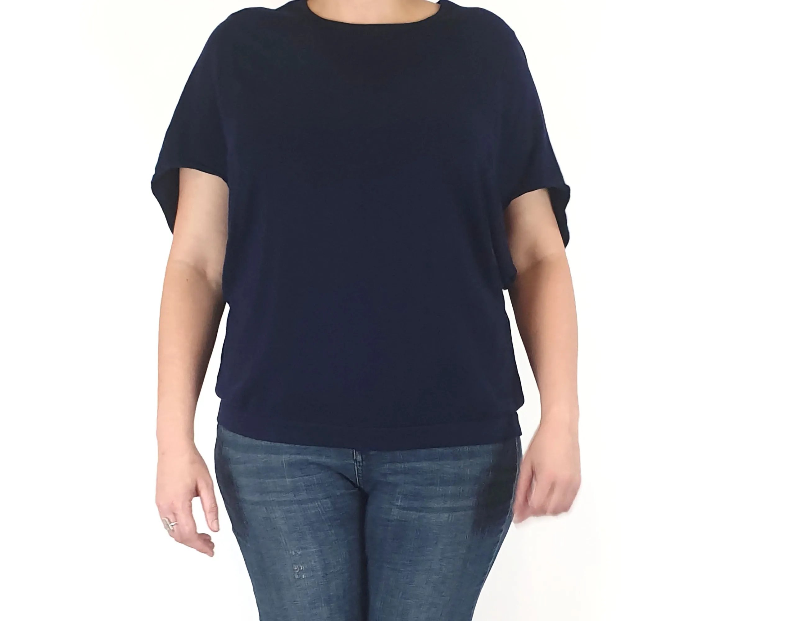 Elk navy knit top medium-large