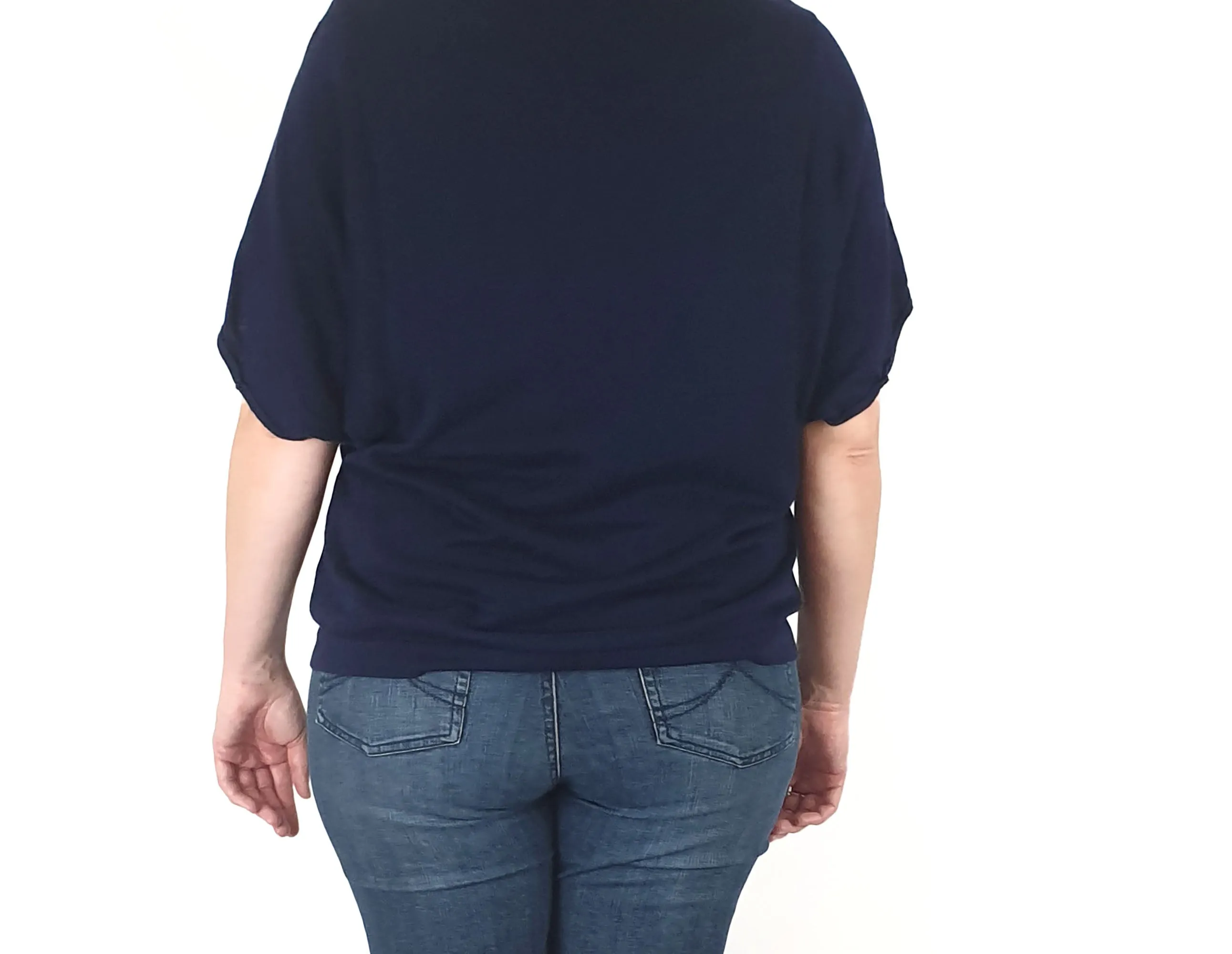 Elk navy knit top medium-large