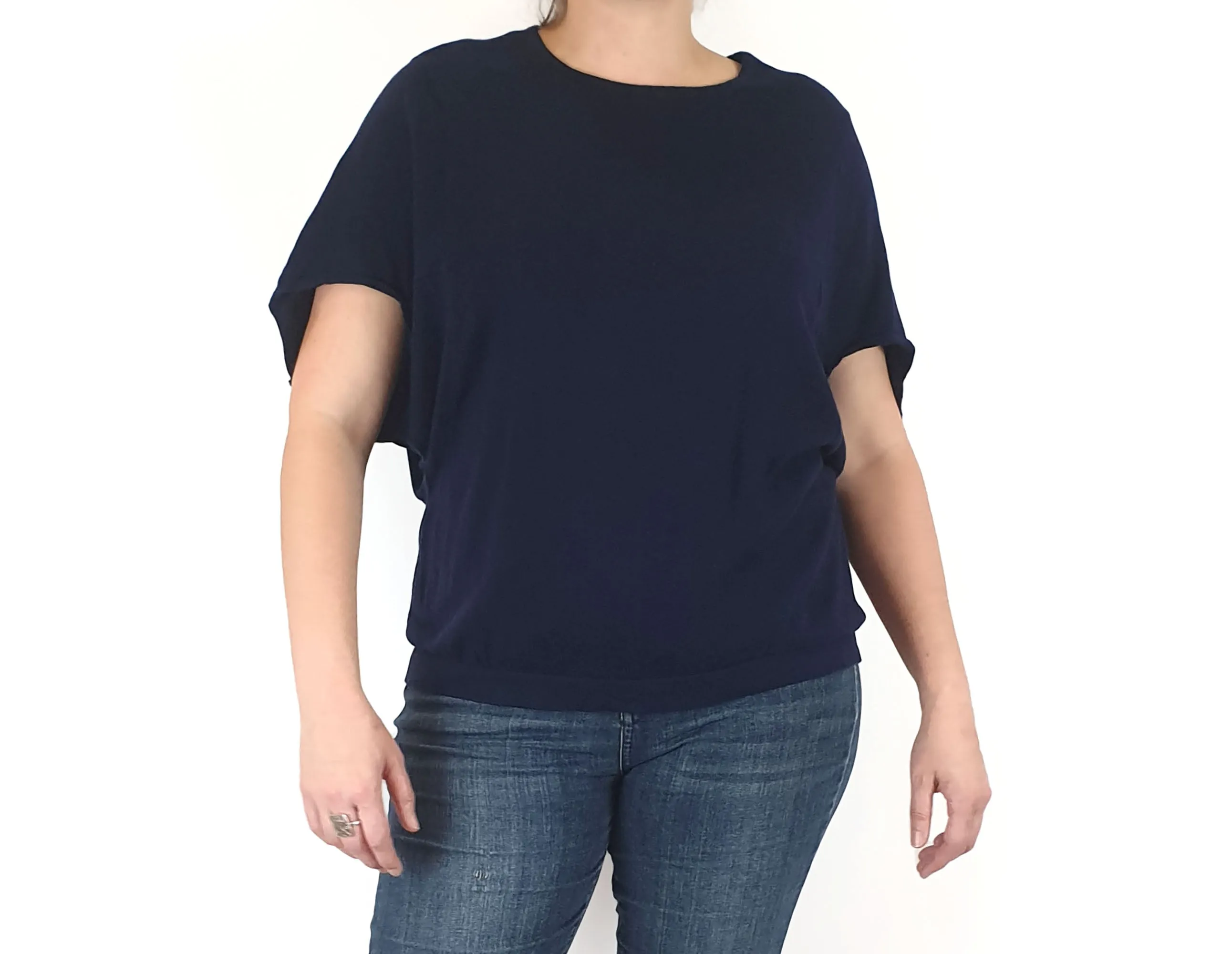 Elk navy knit top medium-large