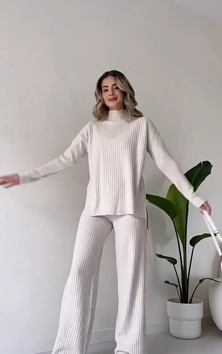 Esme™ Set