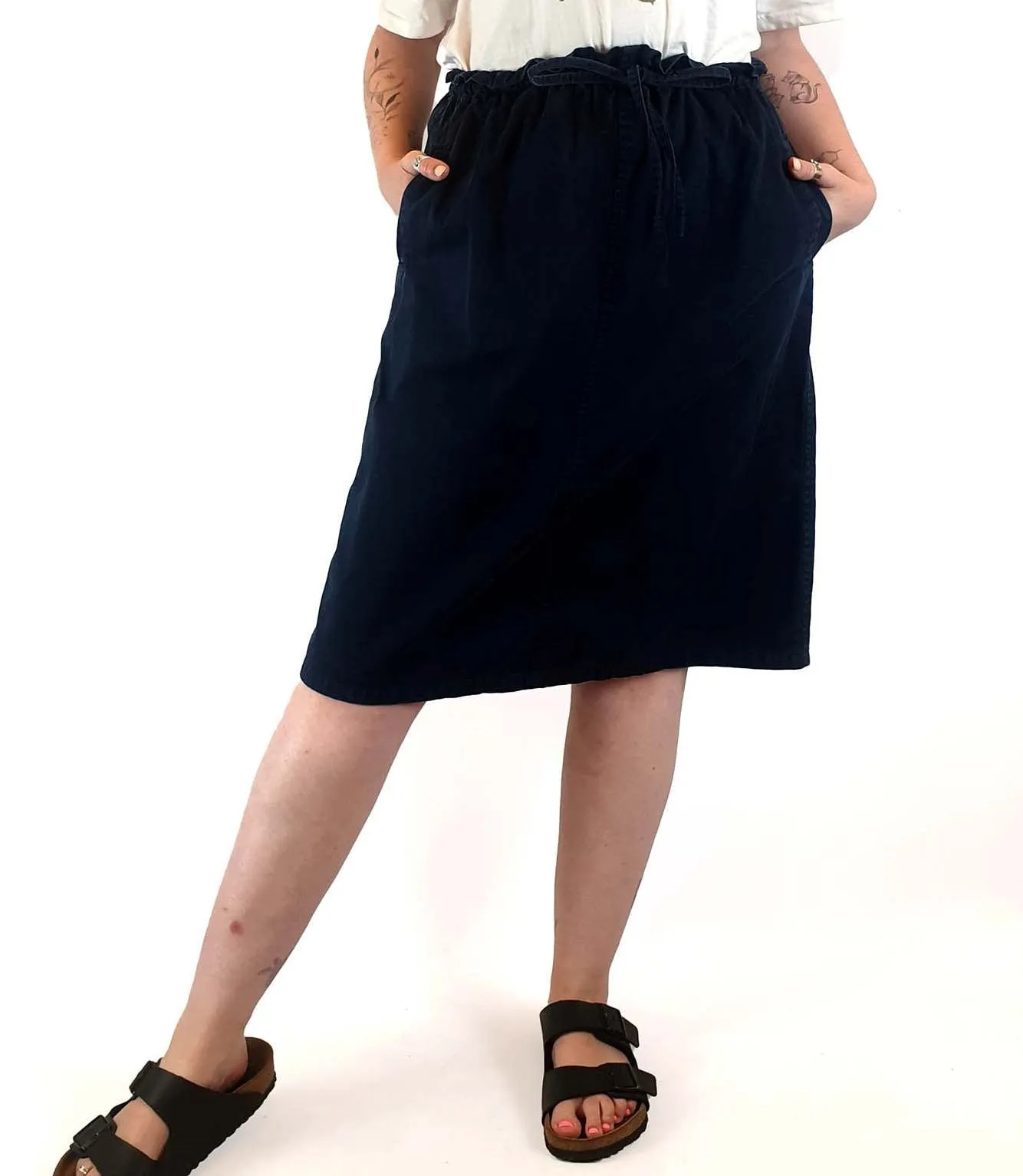 Handsom navy cotton skirt size M