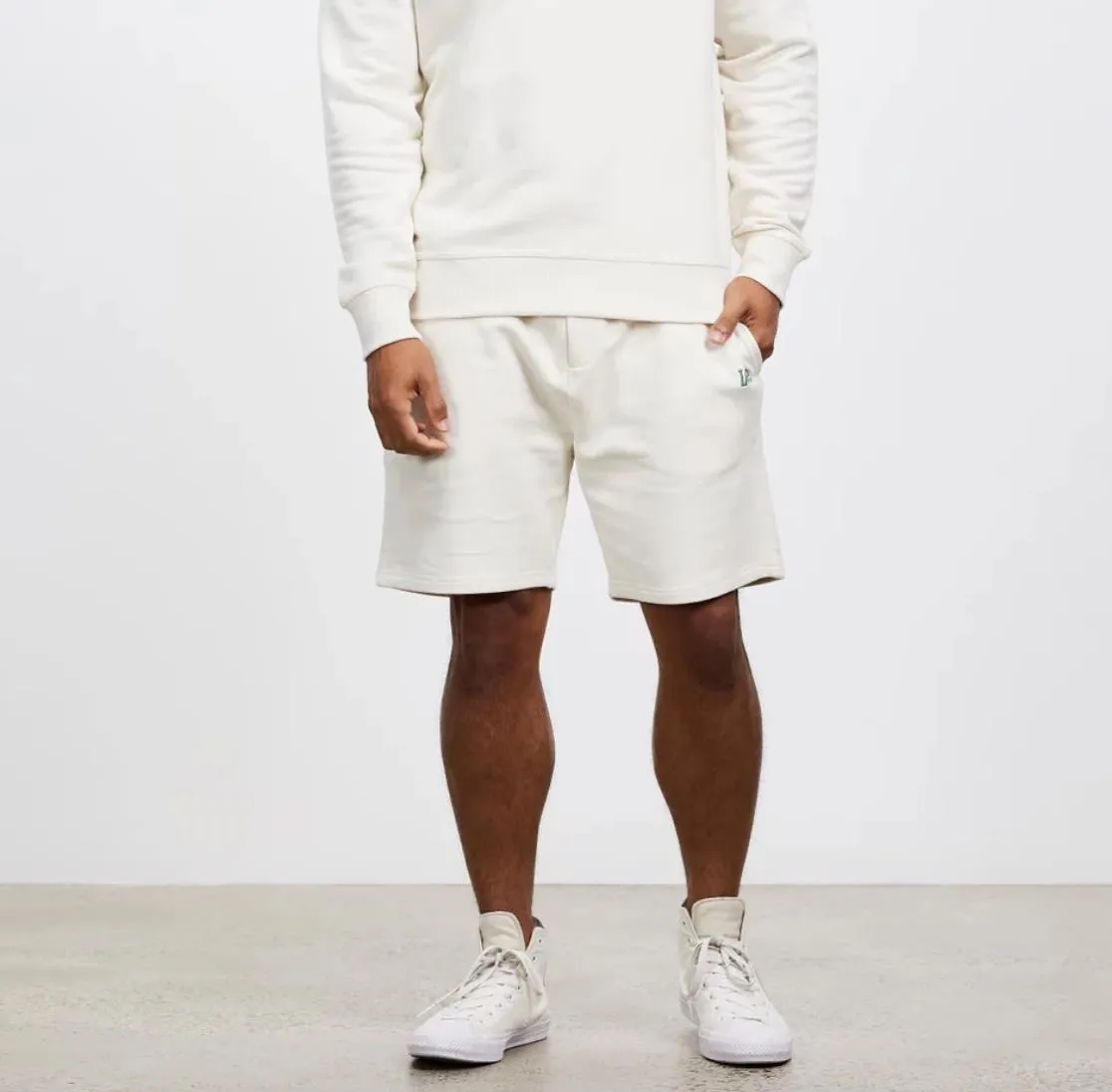 Lee Leesure Shorts Casual White Size Large (New)