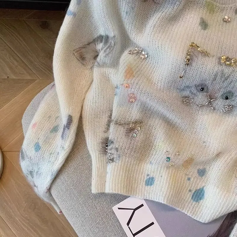 Long Sleeve Cat Pattern With Beading O-Neck Sweater