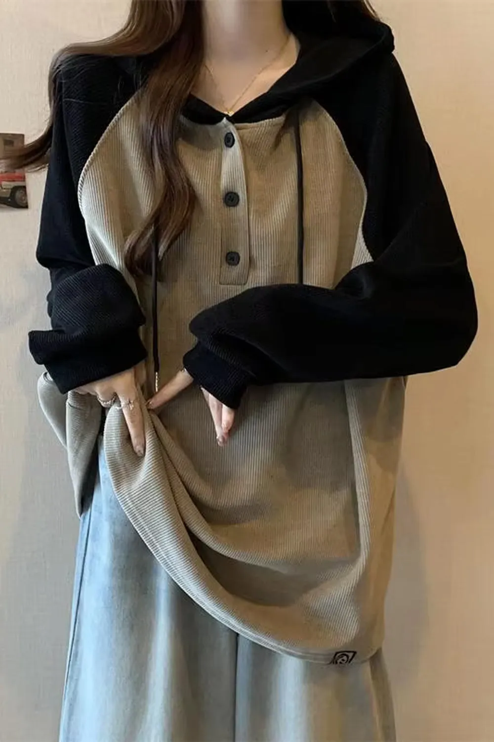 Loose Long Sleeve Two Colors Combination Hoodie