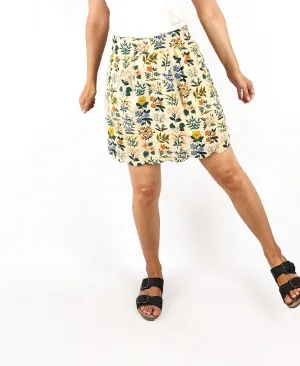 Made590 flower print skirt size XXS (easily fits 6 and 8)