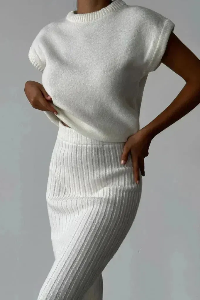 Mila Two-piece set: cardigan   knitted skirt