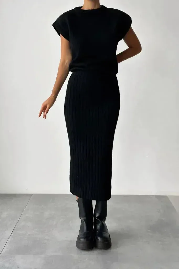 Mila Two-piece set: cardigan   knitted skirt