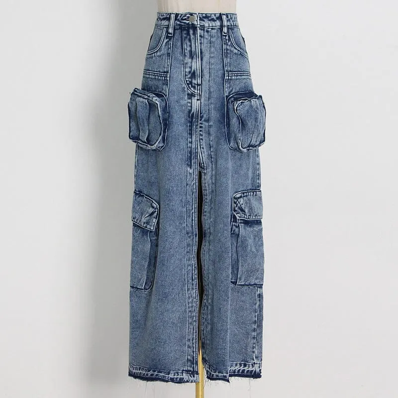 POCKET SPLIT DENIM SKIRT IN BLUE