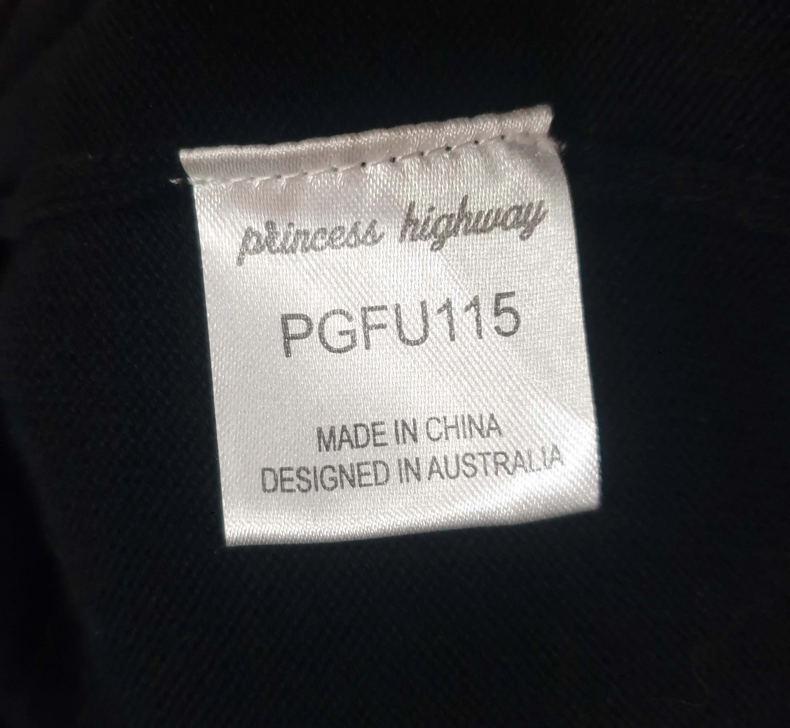 Princess Highway black ballerina style cropped wrap cardigan size 18