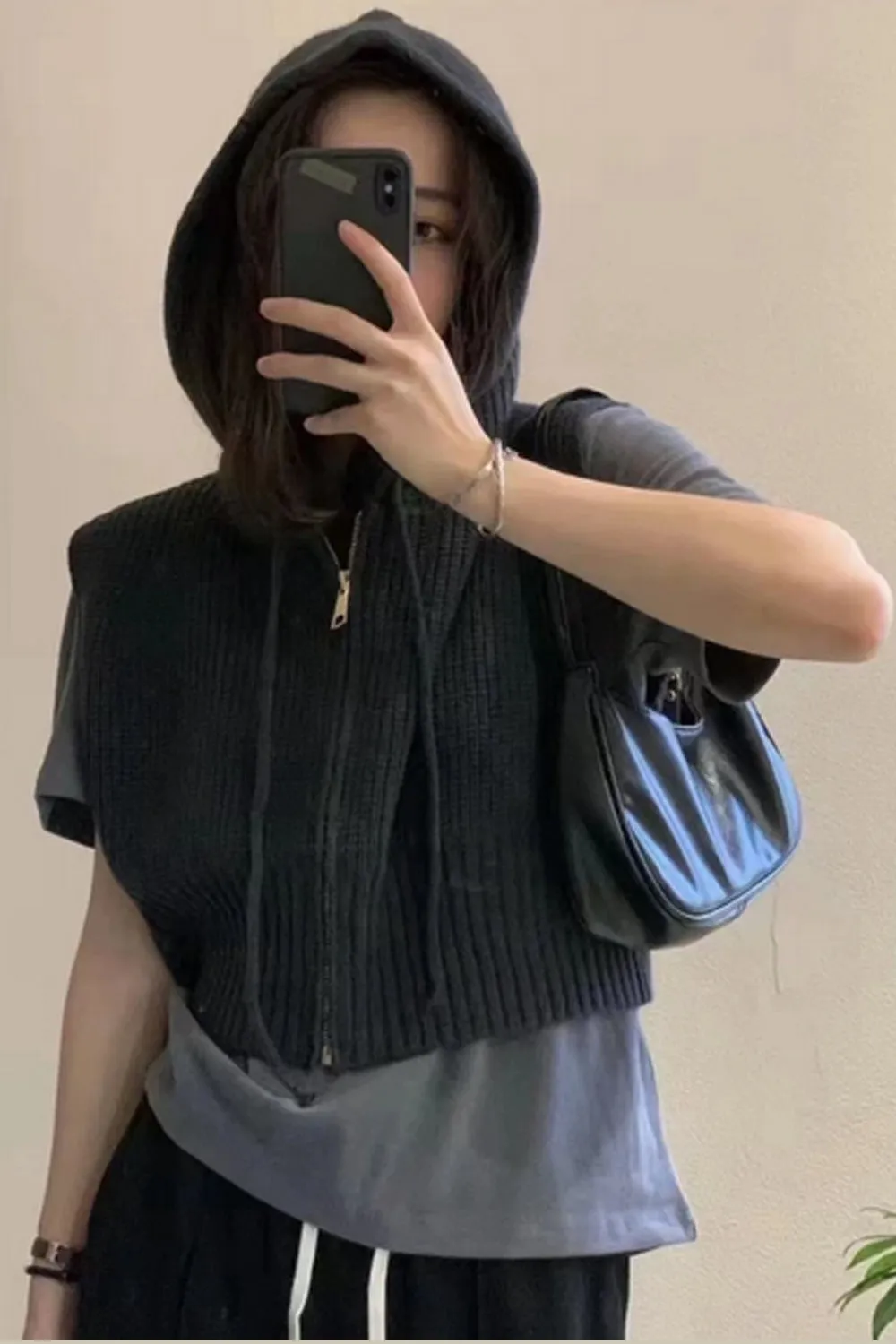 Retro Hooded Knitted Vest Sweater