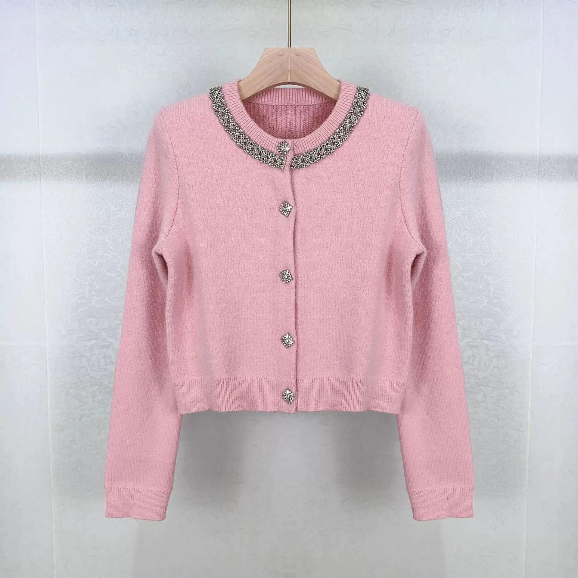 Rhinestone-embellishment padded-shoulders knitted cardigan in pink