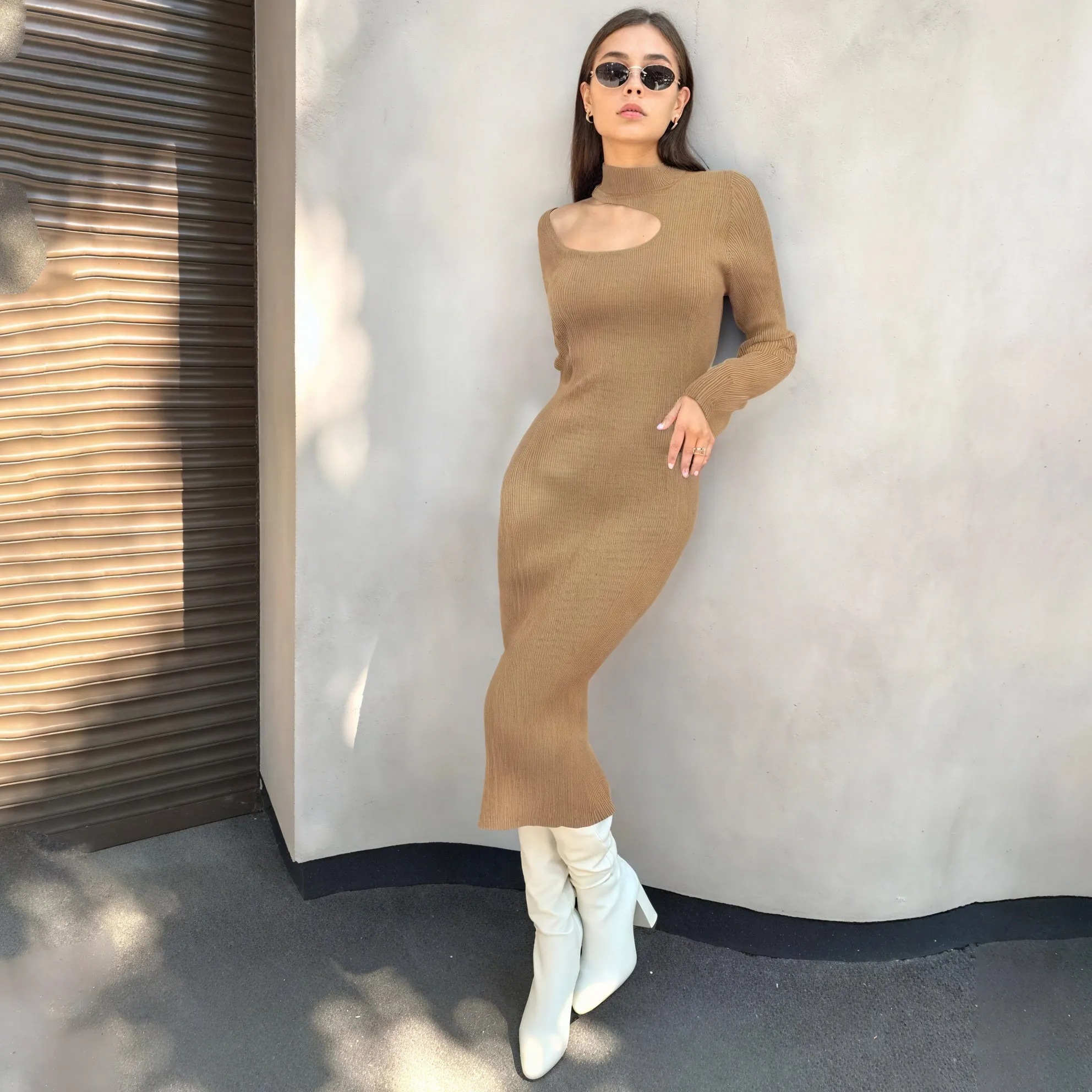 Ribbed Knit Midi Dress with Keyhole Detail