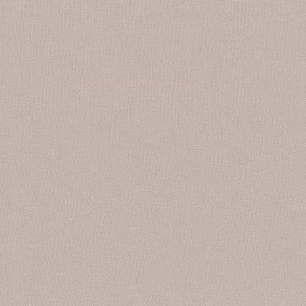 Robert Kaufman - KONA Cotton Solid - 850 Doeskin