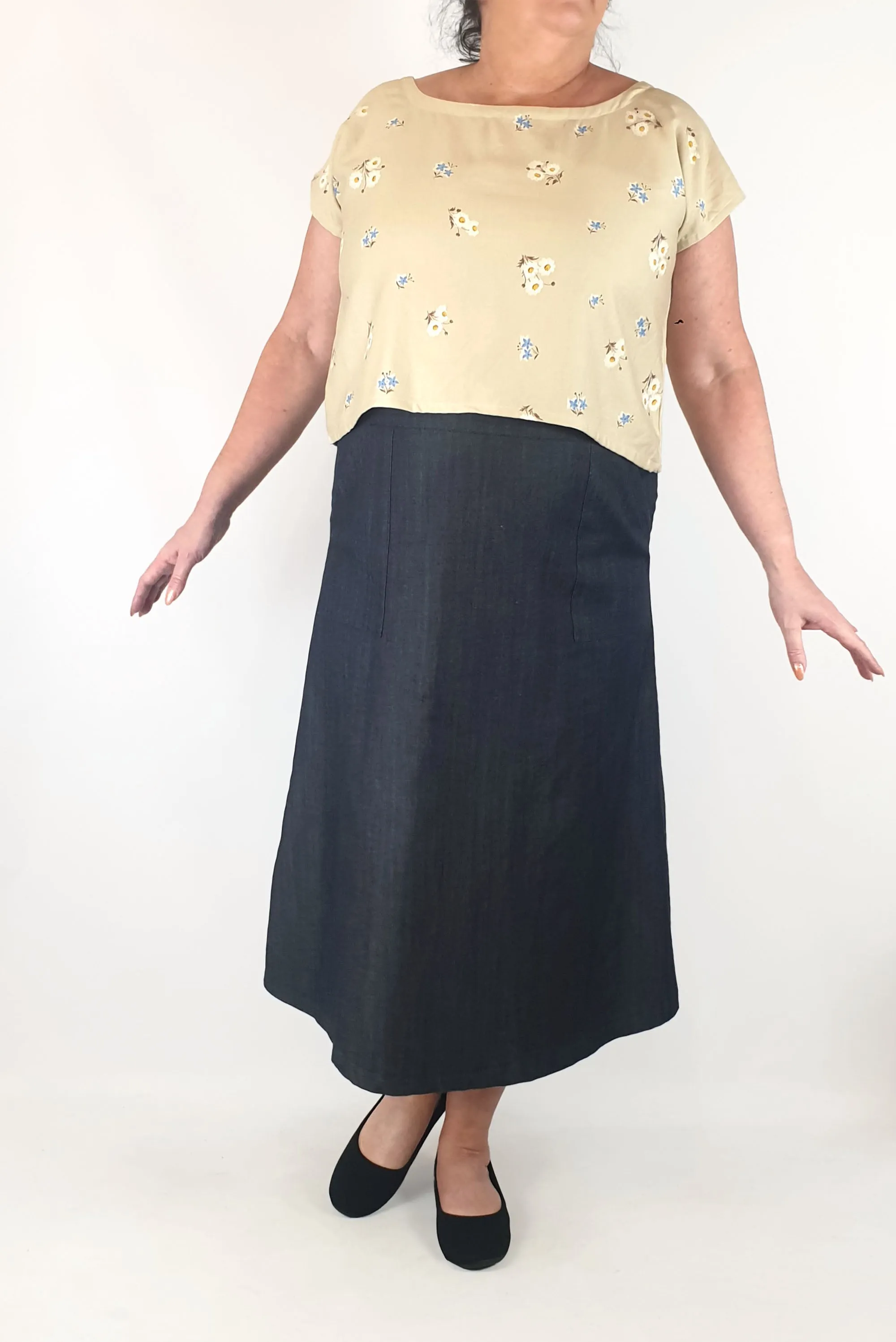 Rummage style cream print top size 16