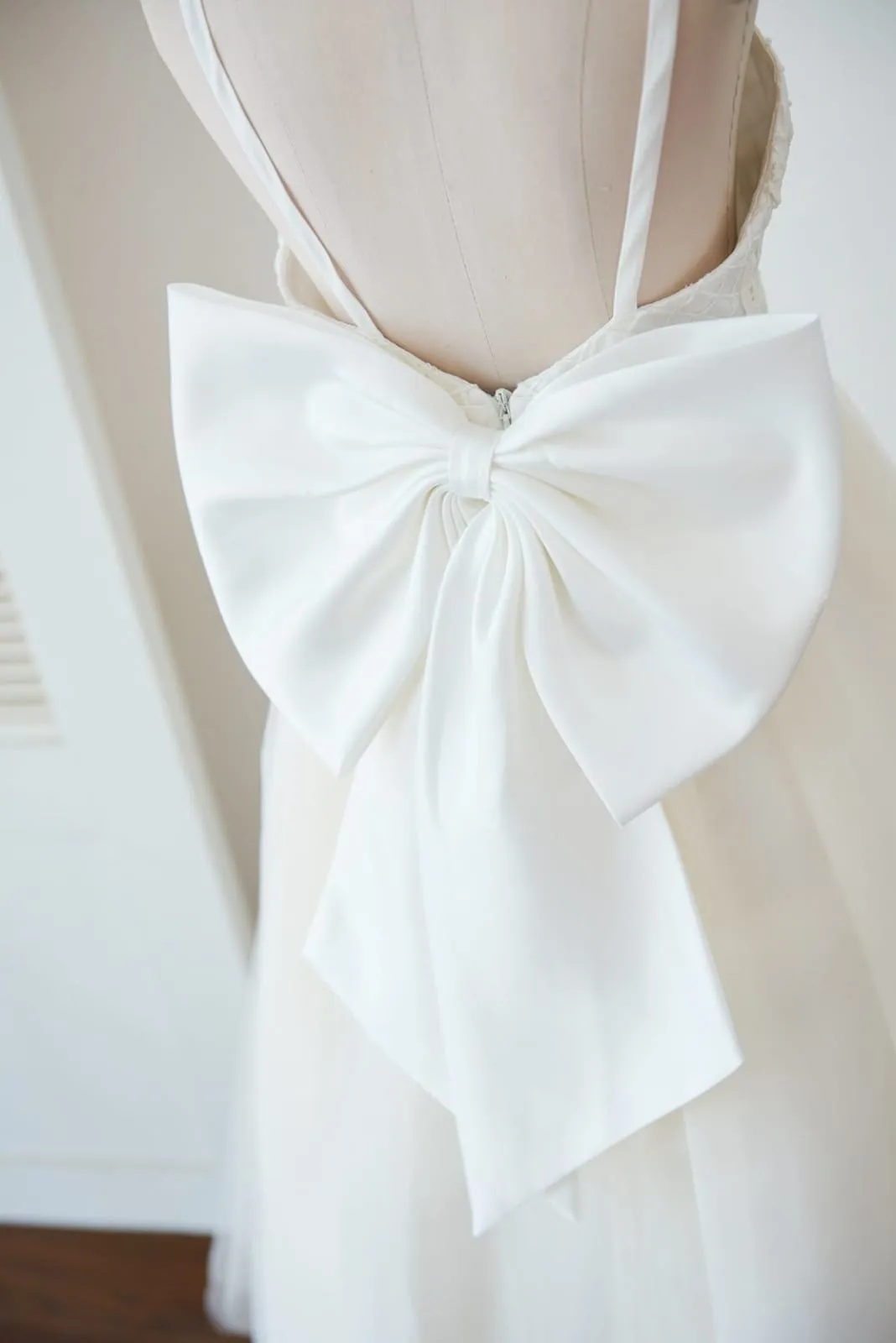 Spaghetti Straps Ivory Lace Champagne Tulle Wedding Flower Girl Dress