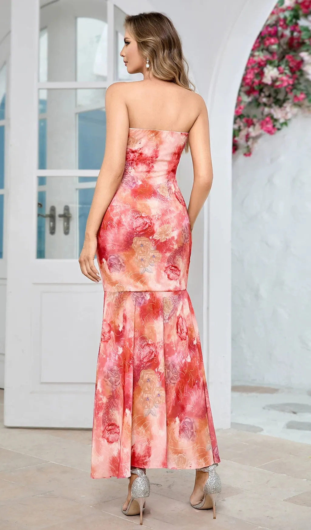 STRAPLESS PRINTED BODYCON KNOT MIDI DRESS