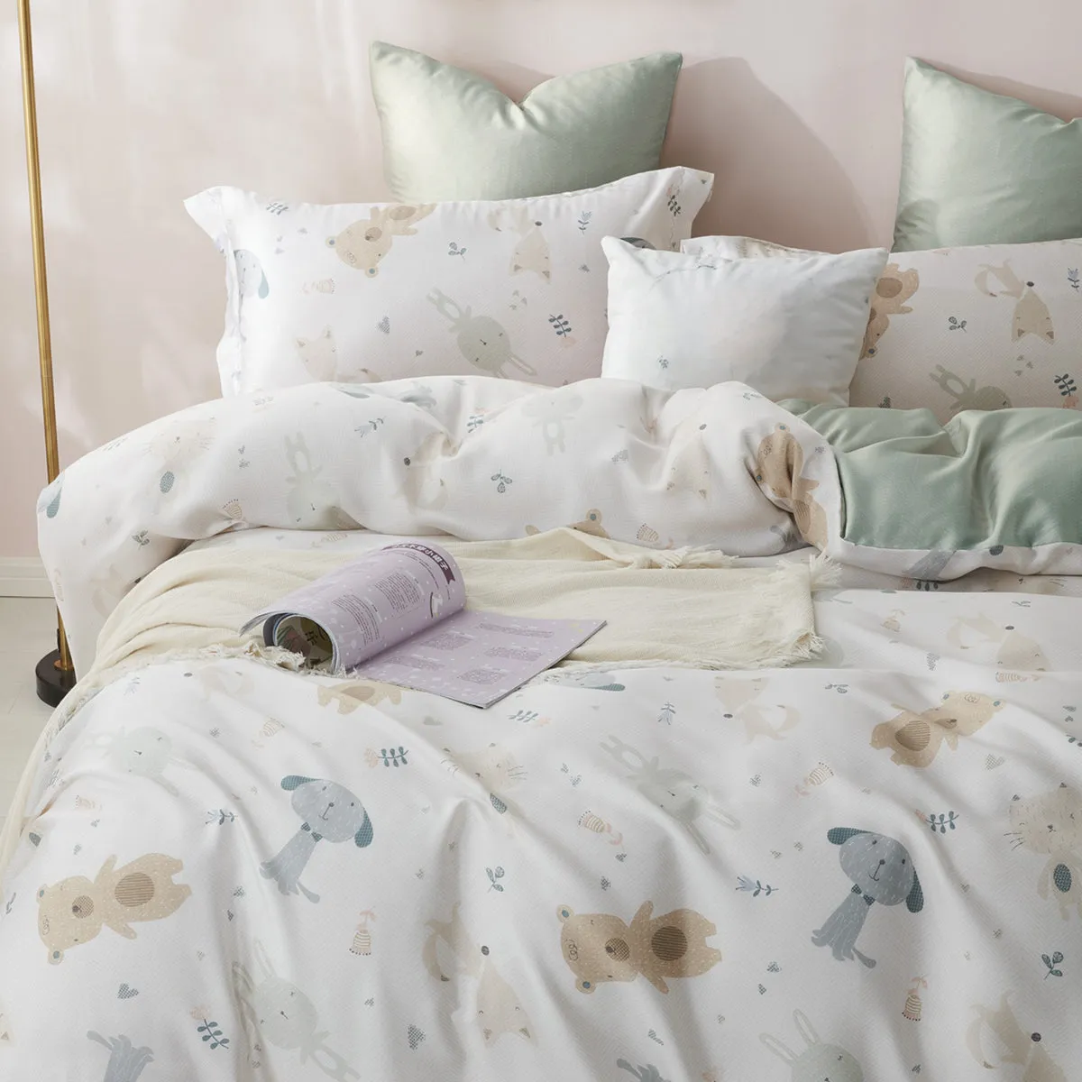The Gang Ted Fitted Sheet Set