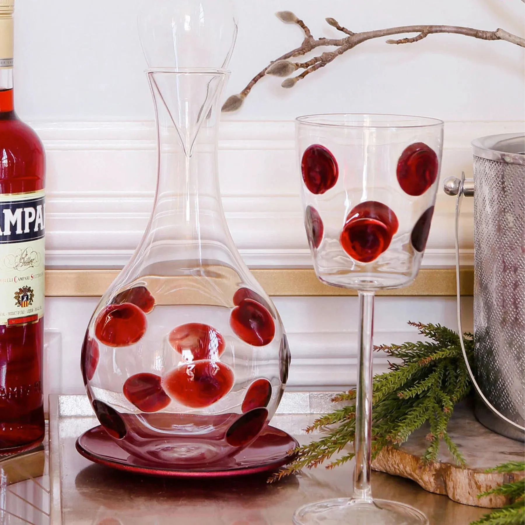 Vietri Drop Wine Glass