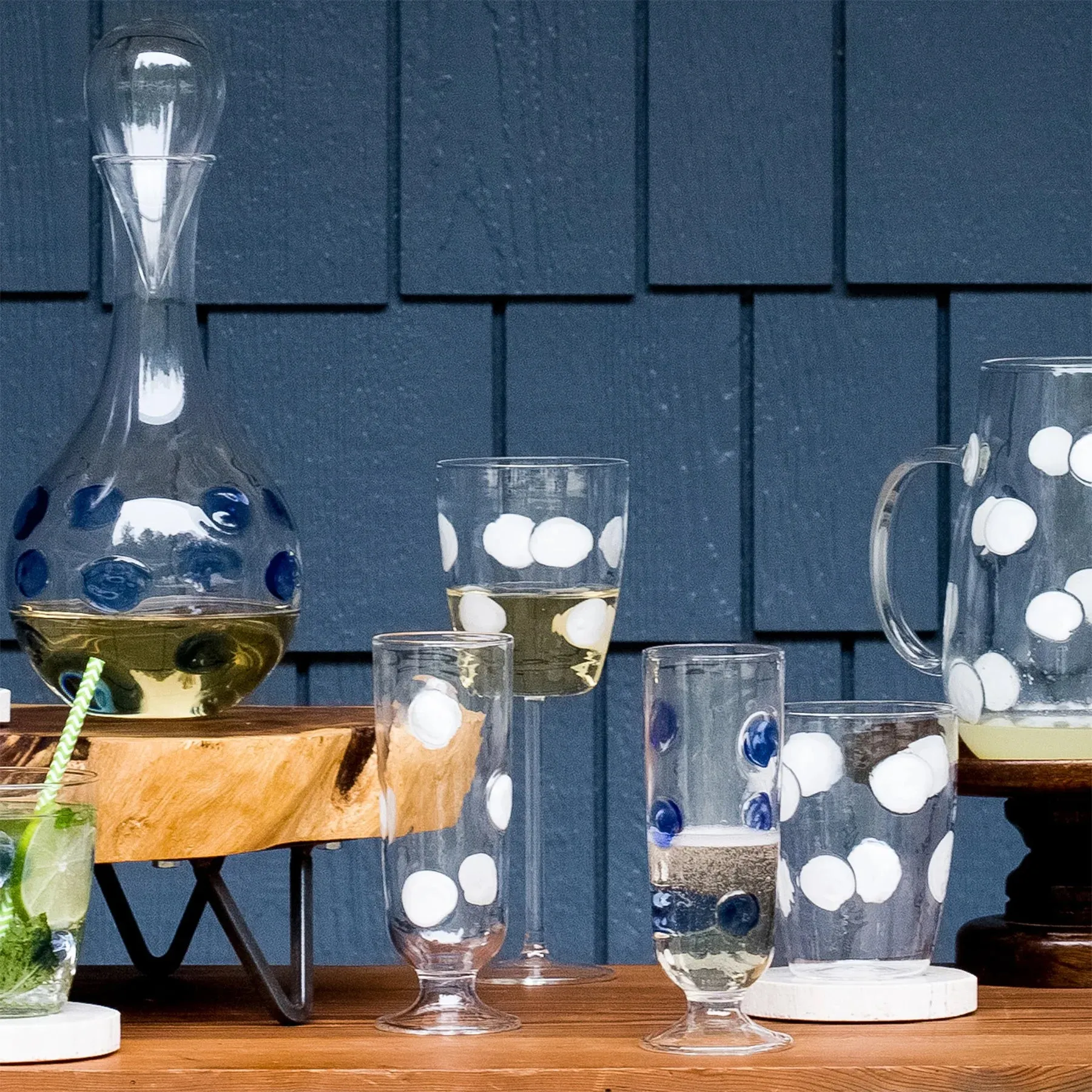 Vietri Drop Wine Glass