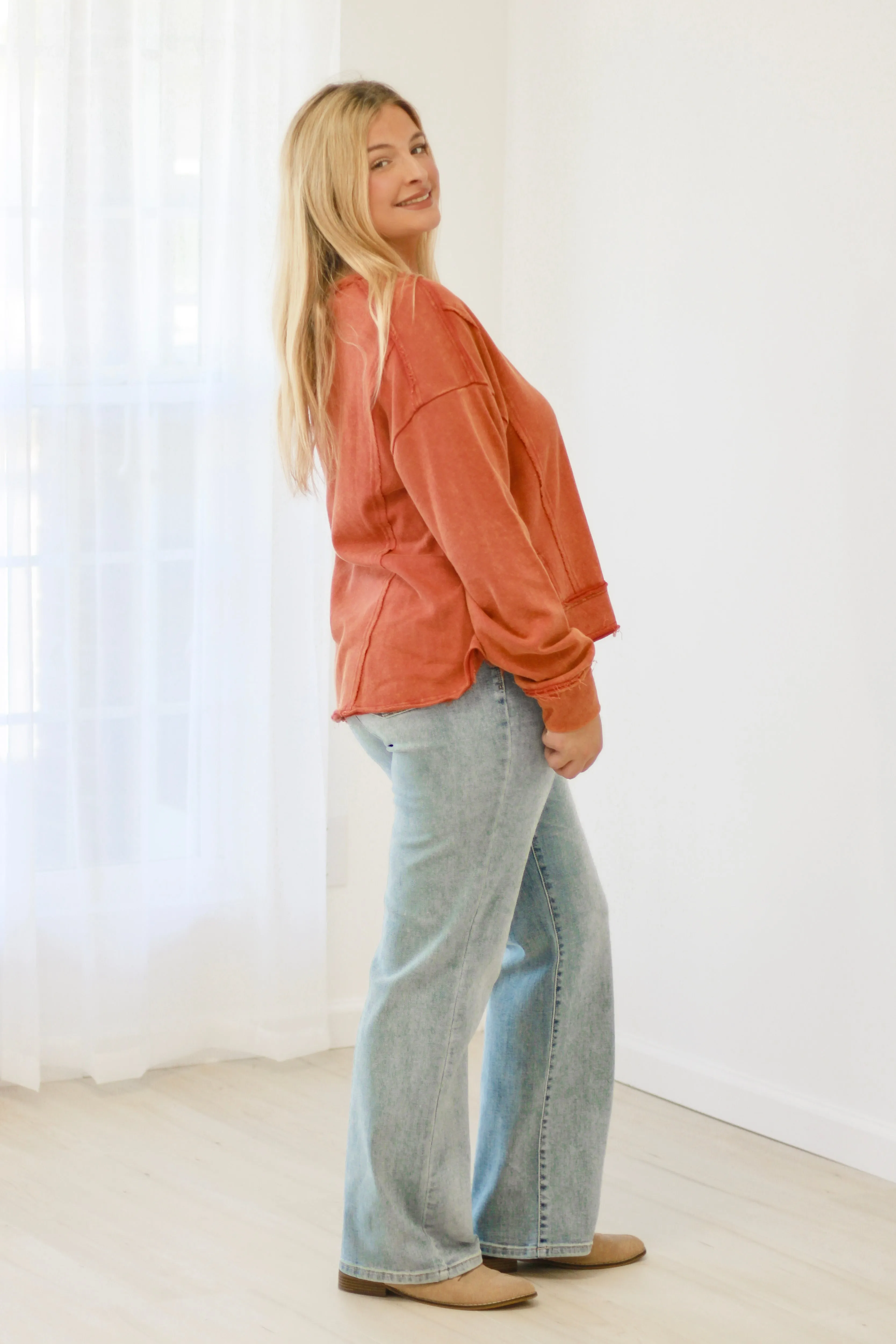 Weekly Comfort Basic Pullover in Rust